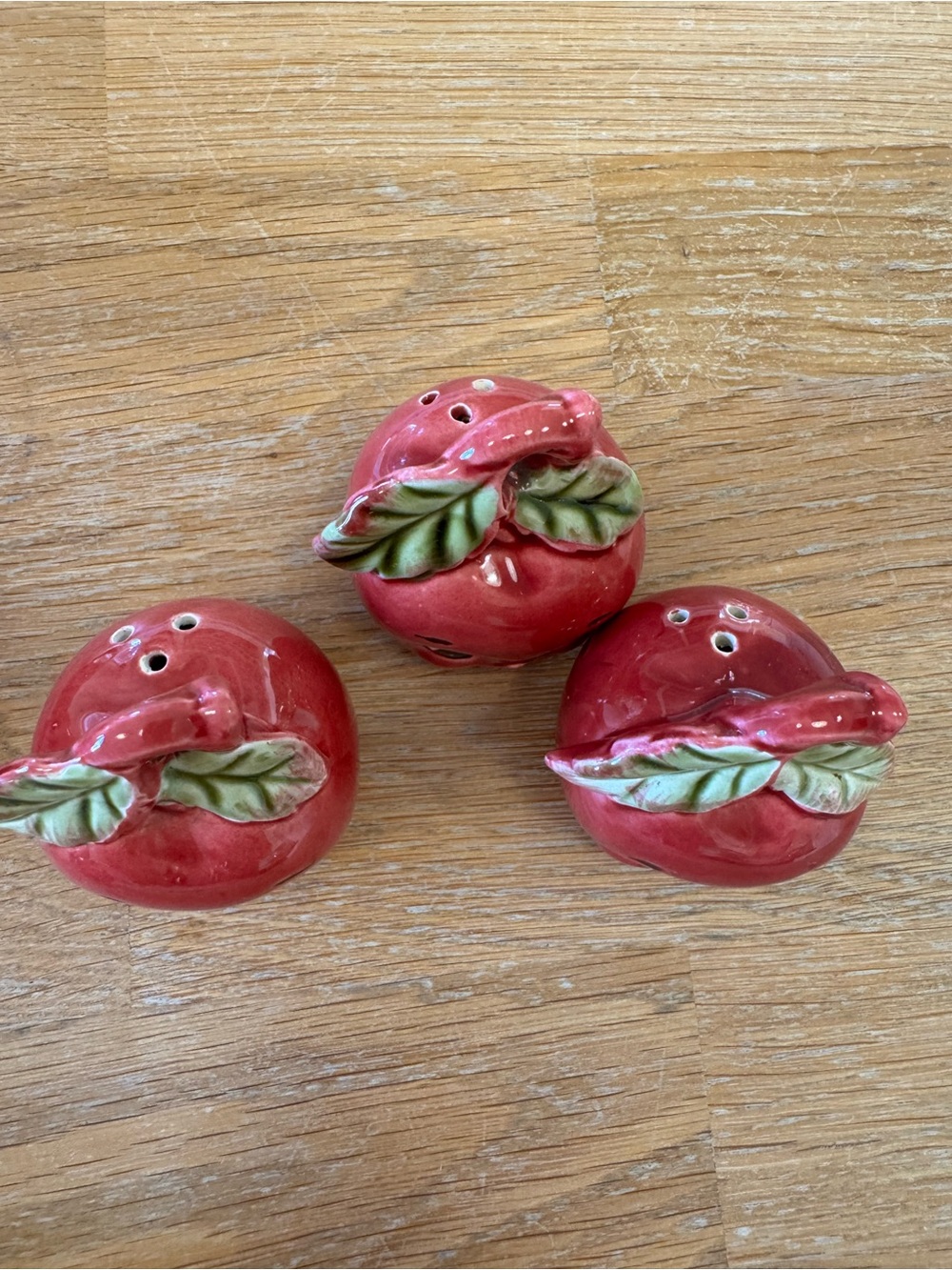 🍎✨ Vintage Enesco Anthropomorphic Apple Kitchen Set | 8pc - Picture 15 of 16